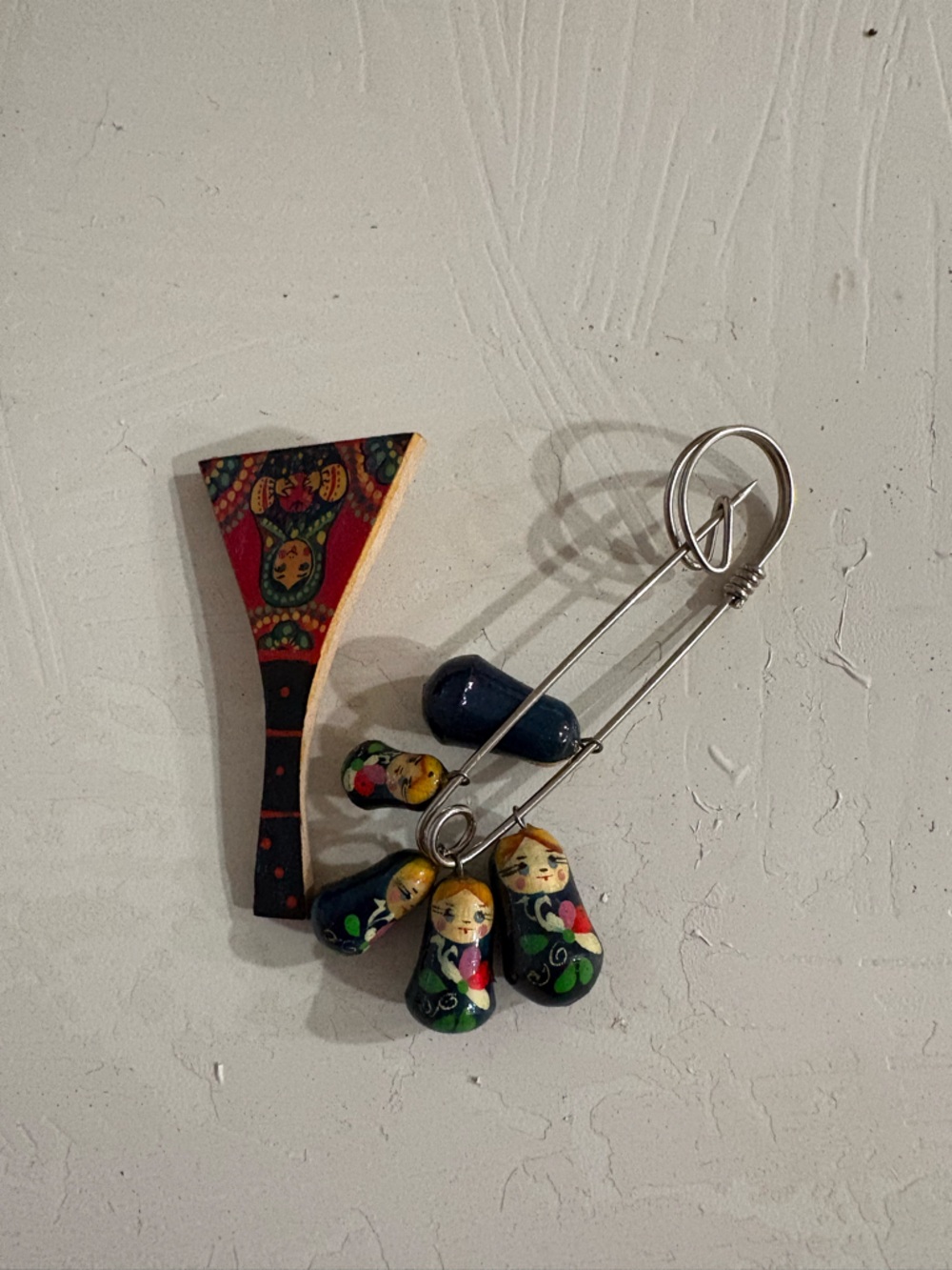 Vintage Russian Nesting Doll Pin & Folk Art Brooch Set - Picture 3 of 3